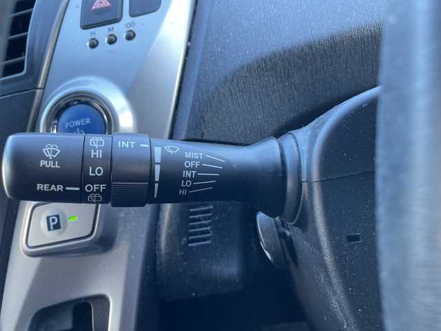 トヨタ プリウス α S 栃木県 2016(平28)年 7.5万km ホワイトパールクリスタルシャイン 純正HDDナビ/品番:NHZN-X61G/Bluetooth/TV/CD/DVD/バックカメラ/前後ドライブレコーダー/ETC/横滑り防止装置/盗難防止装置/パーキングアシスト/オートライト/LEDヘッドライト/フォグランプ/ドアバイザー/プッシュスタート/スマートキー(スペアキー有)/社外16インチアルミホイール/取扱説明書/純正ホイール・サマータイヤ積込