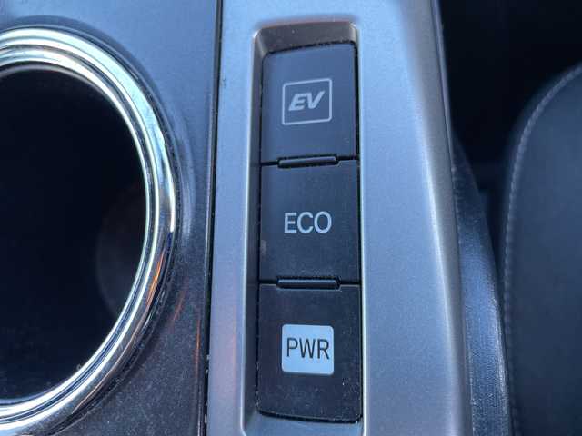 トヨタ プリウス α S 栃木県 2016(平28)年 7.5万km ホワイトパールクリスタルシャイン 純正HDDナビ/品番:NHZN-X61G/Bluetooth/TV/CD/DVD/バックカメラ/前後ドライブレコーダー/ETC/横滑り防止装置/盗難防止装置/パーキングアシスト/オートライト/LEDヘッドライト/フォグランプ/ドアバイザー/プッシュスタート/スマートキー(スペアキー有)/社外16インチアルミホイール/取扱説明書/純正ホイール・サマータイヤ積込