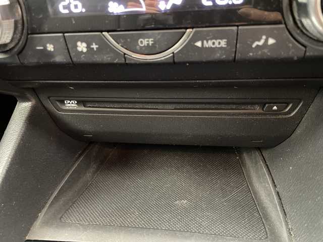 マツダ アクセラ スポーツ 15S 岐阜県 2014(平26)年 12.2万km ソウルレッドプレミアムメタリック 純正SDナビ/（CD/DVD/USB/Bluetooth/AUX/フルセグ）/バックカメラ/ETC/ドライブレコーダー/ステアリングスイッチ/革巻きステアリング/電動格納ミラー/MTモード付AT/スマートキー/プッシュスタート/オートLEDヘッドライト/純正フロアマット/純正ドアバイザー/純正16インチAW