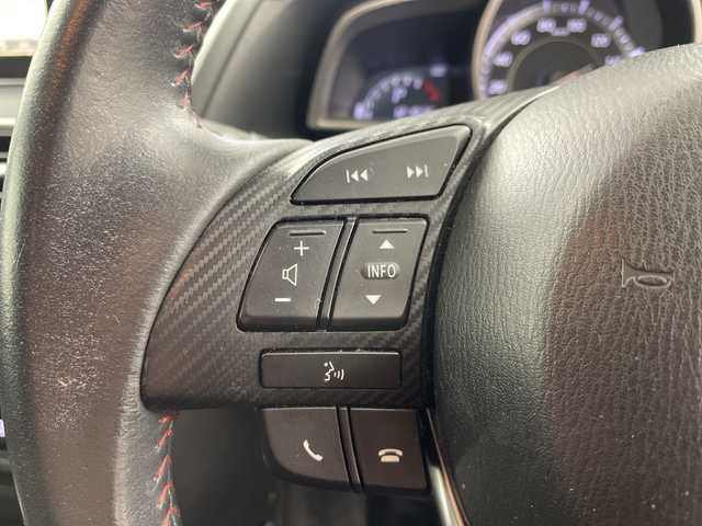 マツダ アクセラ スポーツ 15S 岐阜県 2014(平26)年 12.2万km ソウルレッドプレミアムメタリック 純正SDナビ/（CD/DVD/USB/Bluetooth/AUX/フルセグ）/バックカメラ/ETC/ドライブレコーダー/ステアリングスイッチ/革巻きステアリング/電動格納ミラー/MTモード付AT/スマートキー/プッシュスタート/オートLEDヘッドライト/純正フロアマット/純正ドアバイザー/純正16インチAW