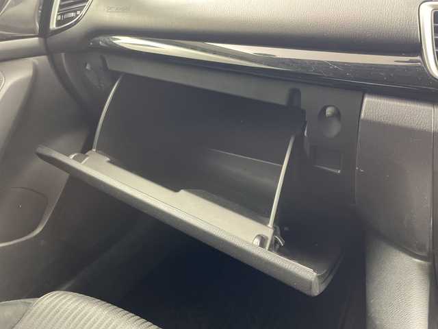 マツダ アクセラ スポーツ 15S 岐阜県 2014(平26)年 12.2万km ソウルレッドプレミアムメタリック 純正SDナビ/（CD/DVD/USB/Bluetooth/AUX/フルセグ）/バックカメラ/ETC/ドライブレコーダー/ステアリングスイッチ/革巻きステアリング/電動格納ミラー/MTモード付AT/スマートキー/プッシュスタート/オートLEDヘッドライト/純正フロアマット/純正ドアバイザー/純正16インチAW