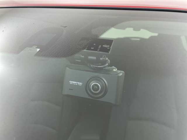 マツダ アクセラ スポーツ 15S 岐阜県 2014(平26)年 12.2万km ソウルレッドプレミアムメタリック 純正SDナビ/（CD/DVD/USB/Bluetooth/AUX/フルセグ）/バックカメラ/ETC/ドライブレコーダー/ステアリングスイッチ/革巻きステアリング/電動格納ミラー/MTモード付AT/スマートキー/プッシュスタート/オートLEDヘッドライト/純正フロアマット/純正ドアバイザー/純正16インチAW