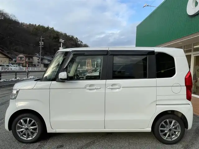 ホンダ Ｎ ＢＯＸ G スロープ ホンダセンシング 岐阜県 2023(令5)年 2.3万km タフタホワイトⅢ 4WD/純正SDナビ【VXU-227NBi】/（フルセグテレビ.AM.FM.Bluetooth）/追従クルーズコントロール/衝突軽減ブレーキ/レーンキープアシスト/コーナーセンサー/シートヒーター/バックカメラ/電動パーキング/ドアバイザー/プッシュスタート/両側スライドドア/ウィンカーミラー/アイドリングストップ/積み込みサマータイヤ/スペアキー/保証書/取扱説明書