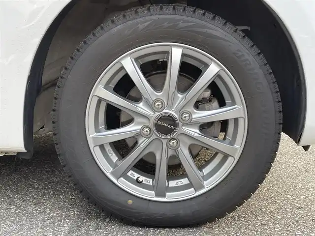 ホンダ Ｎ ＢＯＸ G スロープ ホンダセンシング 岐阜県 2023(令5)年 2.3万km タフタホワイトⅢ 4WD/純正SDナビ【VXU-227NBi】/（フルセグテレビ.AM.FM.Bluetooth）/追従クルーズコントロール/衝突軽減ブレーキ/レーンキープアシスト/コーナーセンサー/シートヒーター/バックカメラ/電動パーキング/ドアバイザー/プッシュスタート/両側スライドドア/ウィンカーミラー/アイドリングストップ/積み込みサマータイヤ/スペアキー/保証書/取扱説明書