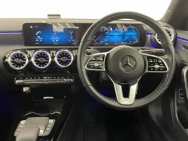 メルセデス・ベンツ Ｍ・ベンツ ＣＬＡ２００ｄ