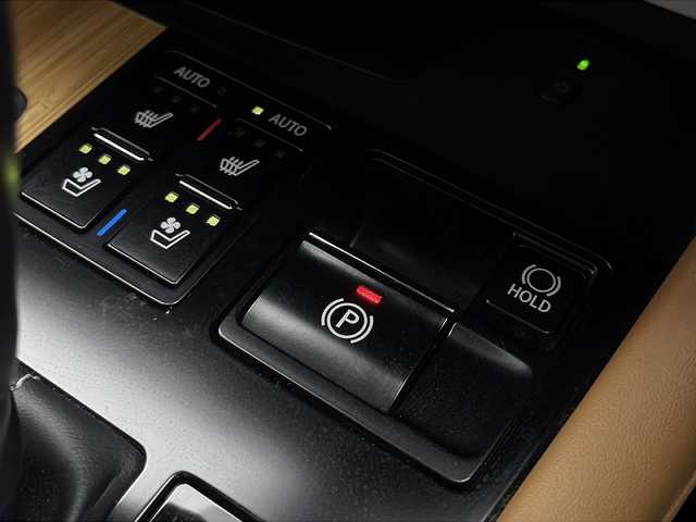 レクサス ＲＸ 450h バージョンL 宮城県 2019(令1)年 4.8万km ブラック 純正ナビ/AM/FM/BT/Miracast/USB/フルセグTV/TVキャンセラー/全方位カメラ/トヨタセーフティーセンス/レーントレーシングアシスト/プリクラッシュセーフティー/ブラインドスポットモニター/クリアランスソナー/パーキングサポートブレーキ/ロードサインアシスト/オートマチックハイビーム/クルーズコントロール/先行車発進告知/ビルトインETC2.0/サンルーフ/電動格納ミラー/茶革シート/全席シートヒーター/D/N席シートクーラー/D/N席メモリシート/横滑り防止システム/置くだけ充電/革巻きステアリング/ステアリングスイッチ/パドルシフト/ハンドルヒーター/電動格納ミラー/ウインカーミラー/オートライト/LEDライト/フォグランプ/プッシュスタート/スマートキー