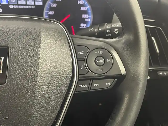 トヨタ クラウン ハイブリッド RS リミテッド 福岡県 2020(令2)年 4.9万km ホワイトパールクリスタルシャイン サンルーフ　/純正ナビ　/フルセグTV　/バックカメラ　/ＥＴＣ２．０　/前後ドライブレコーダー　/レーダー探知機　/レーダークルーズコントロール　/トヨタセーフティセンス　/コーナーセンサー　/衝突被害軽減ブレーキ　/レーンキープ　/ブラインドスポットモニター　/アクセル踏み間違い防止　/ＭＴモード付き　/パワーシート　/シートベンチレーション／ヒーター　/ステアリングヒーター　/ＬＥＤヘッドライト