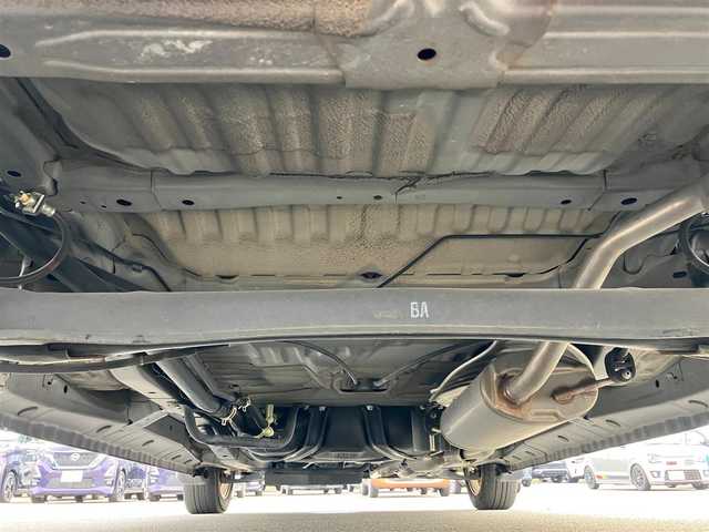 ホンダ Ｎ ＯＮＥ プレミアム 静岡県 2013(平25)年 6.9万km プレミアムブルームーンパール エンジンスタートボタン/取扱説明書/パワーステアリング/パワーウィンドウ/アイドリングストップ/スマートキー/オートエアコン/CD/CDチェンジャー/USB入力端子/ベンチシート/純正フロアマット/純正アルミホイール/ABS/横滑り防止装置/盗難防止装置/オートライト/キセノン/Wエアバック