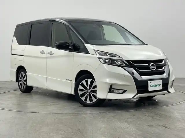 日産 セレナ ハイウェイスター G 群馬県 2017(平29)年 9.7万km ブリリアントホワイトパール 2トーン 純正９型ナビ　純正１１型後席モニター　アダプティブクルーズコントロール　全周囲カメラ　レーンキープアシスト　衝突被害軽減ブレーキ　両側パワースライドドア　ドライブレコーダー　ＥＴＣ　ＬＥＤ　禁煙車