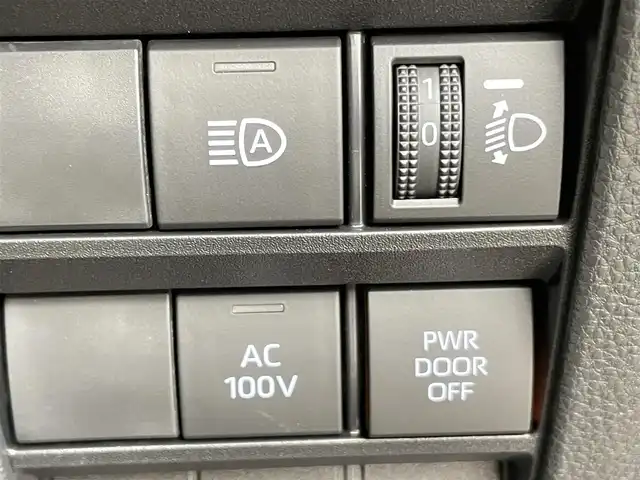 トヨタ ノア ハイブリッド S－Z 千葉県 2022(令4)年 2万km ホワイトパールクリスタルシャイン 禁煙車/モデリスタエアロ/トヨタセーフティーセンス/・プリクラッシュセーフティー/・レーンディパーチャーアラート/・レーダークルーズコントロール/・ロードサインアシスト/・ドライバー異常時対応システム/快適利便パッケージHigh/純正10.5インチディスプレイオーディオ/　ナビキッド/CD/DVD/BT/フルセグTV/純正14インチフリップダウンモニター/両側パワースライドドア/デジタルインナーミラー/コーナーセンサー/オートハイビーム/ヘッドアップディスプレイ/純正17インチアルミホイール