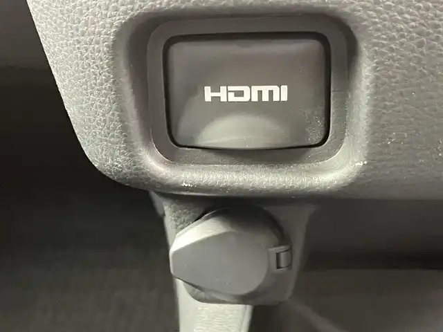 トヨタ ノア ハイブリッド S－Z 千葉県 2022(令4)年 2万km ホワイトパールクリスタルシャイン 禁煙車/モデリスタエアロ/トヨタセーフティーセンス/・プリクラッシュセーフティー/・レーンディパーチャーアラート/・レーダークルーズコントロール/・ロードサインアシスト/・ドライバー異常時対応システム/快適利便パッケージHigh/純正10.5インチディスプレイオーディオ/　ナビキッド/CD/DVD/BT/フルセグTV/純正14インチフリップダウンモニター/両側パワースライドドア/デジタルインナーミラー/コーナーセンサー/オートハイビーム/ヘッドアップディスプレイ/純正17インチアルミホイール