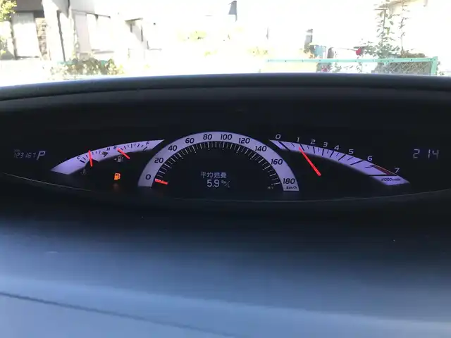 トヨタ エスティマ アエラス プレミアムエディション 栃木県 2013(平25)年 12.4万km ホワイトパールクリスタルシャイン (株)IDOMが運営する【じしゃロン小山店】の自社ローン対象車両になります。こちらは現金ご利用時の価格です。/自社ローンご希望の方は別途その旨お申付け下さい。//禁煙車/社外フルセグナビ/（CD/DVD/AM/FMラジオ）/(Bluetooth)/スマートキー/プッシュスタート/バックカメラ/ＥＴＣ/両側パワースライドドア/フリップダウンモニター/パワーシート/クルーズコントロール/コーナーセンサー/ドライブレコーダー/デジタルインナーミラー/オットマン/ステアリングリモコン/電動格納ドアミラー/パワーウインドウ/オートライト/防眩ミラー/シートカバー