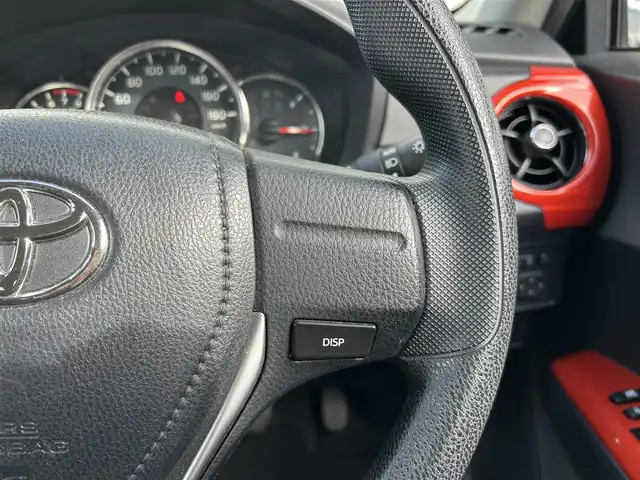 トヨタ カローラ フィールダー 1．5G エアロツアラー 埼玉県 2017(平29)年 3.4万km スーパーレッドⅤ パナソニックナビオーディオ/（AM/FM/フルセグTV/BT/CD/DVD/SD）/フルセグTV/バックカメラ/ビルトインETC/Toyota Safety Sense/・プリクラッシュセーフティ/・レーンディパーチャーアラート/前後ドライブレコーダー/アイドリングストップ/オートライト/オートマチックハイビーム/オートエアコン/プッシュスタートボタン/4WD/純正フロアマット/純正ドアバイザー/車両/ナビ 取扱説明書/保証書