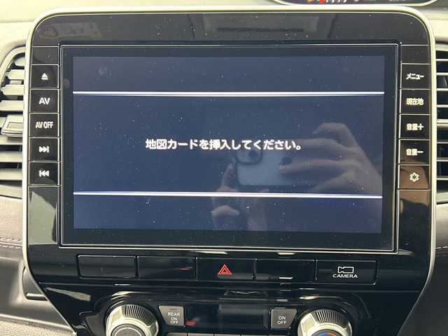 日産 セレナ ハイウェイスター V 三重県 2021(令3)年 3万km ブリリアントホワイトパール /禁煙車//純正１０インチＳＤナビ//ブルーレイ再生可//アラウンドビューモニター//純正11インチフリップダウンモニター//ハンズフリー機能付き両側パワースライドドア//プロパイロット//レーダークルーズコントロール//衝突軽減ブレーキ//レーンキープアシスト//デジタルインナーミラー//ビルトインＥＴＣ//WAC//ステアリングスイッチ//前後コーナーセンサー//オートハイビーム //純正前方ドライブレコーダー//サイドカーテンアエアバッグ