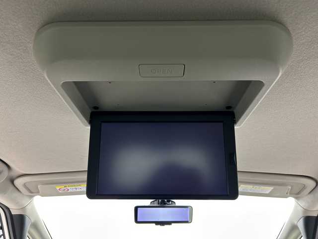 日産 セレナ ハイウェイスター V 三重県 2021(令3)年 3万km ブリリアントホワイトパール /禁煙車//純正１０インチＳＤナビ//ブルーレイ再生可//アラウンドビューモニター//純正11インチフリップダウンモニター//ハンズフリー機能付き両側パワースライドドア//プロパイロット//レーダークルーズコントロール//衝突軽減ブレーキ//レーンキープアシスト//デジタルインナーミラー//ビルトインＥＴＣ//WAC//ステアリングスイッチ//前後コーナーセンサー//オートハイビーム //純正前方ドライブレコーダー//サイドカーテンアエアバッグ