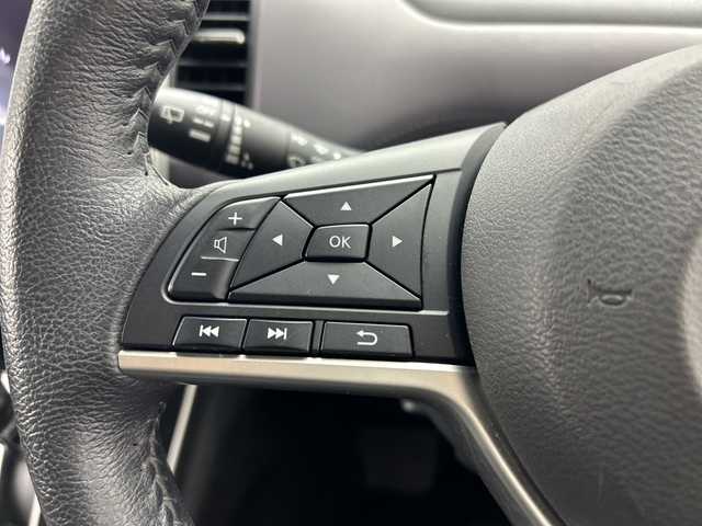 日産 セレナ ハイウェイスター V 三重県 2021(令3)年 3万km ブリリアントホワイトパール /禁煙車//純正１０インチＳＤナビ//ブルーレイ再生可//アラウンドビューモニター//純正11インチフリップダウンモニター//ハンズフリー機能付き両側パワースライドドア//プロパイロット//レーダークルーズコントロール//衝突軽減ブレーキ//レーンキープアシスト//デジタルインナーミラー//ビルトインＥＴＣ//WAC//ステアリングスイッチ//前後コーナーセンサー//オートハイビーム //純正前方ドライブレコーダー//サイドカーテンアエアバッグ