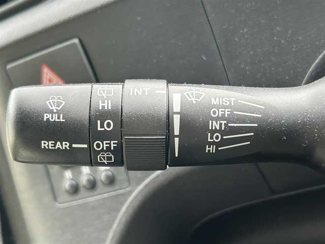 トヨタ アクア S 新潟県 2014(平26)年 5.8万km コバルトブルーメタリック 社外ナビ/(AM/FM/CD/ワンセグ)/ETC/アイドリングストップ/社外アルミホイール/AUTOライト/HIDヘッドライト/ドアバイザー/電格ミラー/プッシュスタート/スマートキー/純正フロアマット