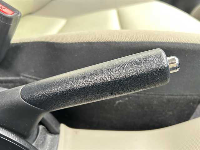 トヨタ アクア S 新潟県 2014(平26)年 5.8万km コバルトブルーメタリック 社外ナビ/(AM/FM/CD/ワンセグ)/ETC/アイドリングストップ/社外アルミホイール/AUTOライト/HIDヘッドライト/ドアバイザー/電格ミラー/プッシュスタート/スマートキー/純正フロアマット