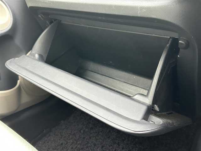 トヨタ アクア S 新潟県 2014(平26)年 5.8万km コバルトブルーメタリック 社外ナビ/(AM/FM/CD/ワンセグ)/ETC/アイドリングストップ/社外アルミホイール/AUTOライト/HIDヘッドライト/ドアバイザー/電格ミラー/プッシュスタート/スマートキー/純正フロアマット