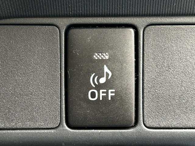 トヨタ アクア S 新潟県 2014(平26)年 5.8万km コバルトブルーメタリック 社外ナビ/(AM/FM/CD/ワンセグ)/ETC/アイドリングストップ/社外アルミホイール/AUTOライト/HIDヘッドライト/ドアバイザー/電格ミラー/プッシュスタート/スマートキー/純正フロアマット