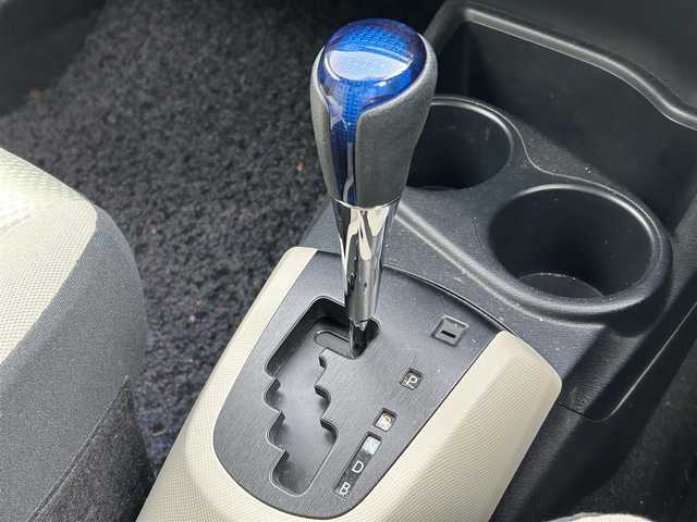 トヨタ アクア S 新潟県 2014(平26)年 5.8万km コバルトブルーメタリック 社外ナビ/(AM/FM/CD/ワンセグ)/ETC/アイドリングストップ/社外アルミホイール/AUTOライト/HIDヘッドライト/ドアバイザー/電格ミラー/プッシュスタート/スマートキー/純正フロアマット