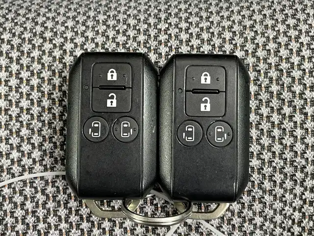 スズキ ワゴンＲ スマイル HYBRID X 千葉県 2022(令4)年 1.3万km シフォンアイボリーメタリック 禁煙車　/衝突軽減システム　/両側パワースライドドア　/コーナーセンサー　/アダクティブクルーズコントロール　/車線逸脱警報　/シートヒーター　/電格ミラー　/横滑り防止装置　/プッシュスタート　/ＬＥＤヘッドライト/USBポート