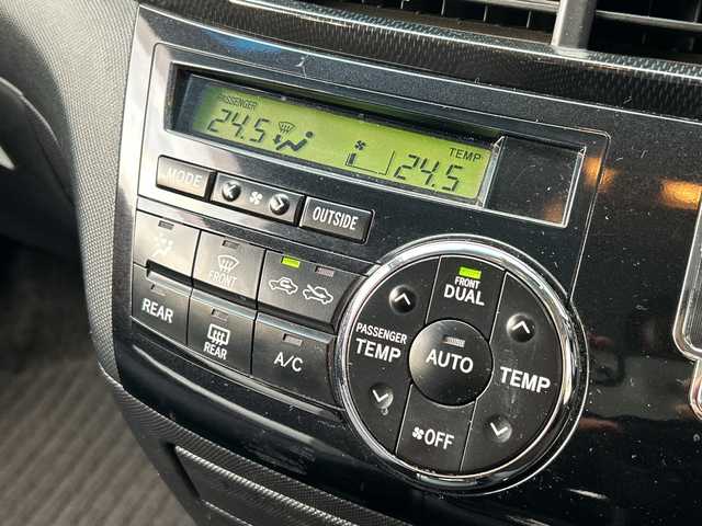 トヨタ エスティマ アエラス 広島県 2013(平25)年 6.1万km グレイッシュブルーマイカメタリック 禁煙/純正ナビ(NSZT-W62G)/・フルセグ/CD/DVD/BT/SD/バックカメラ/クルーズコントロール/両側パワースライドドア/電動格納ウィンカーミラー/ＨＩＤヘッドライト/フォグランプ/オットマン/デュアルエアコン/スマートキー/プッシュスタート/ETC/純正１８インチアルミホイール/Wエアバック