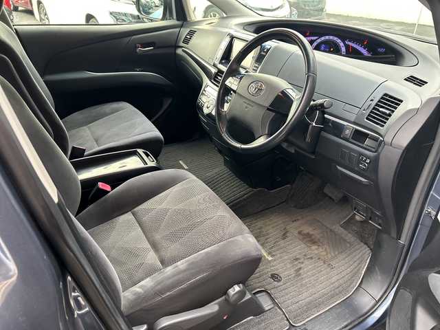 トヨタ エスティマ アエラス 広島県 2013(平25)年 6.1万km グレイッシュブルーマイカメタリック 禁煙/純正ナビ(NSZT-W62G)/・フルセグ/CD/DVD/BT/SD/バックカメラ/クルーズコントロール/両側パワースライドドア/電動格納ウィンカーミラー/ＨＩＤヘッドライト/フォグランプ/オットマン/デュアルエアコン/スマートキー/プッシュスタート/ETC/純正１８インチアルミホイール/Wエアバック