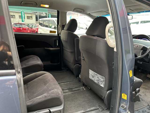 トヨタ エスティマ アエラス 広島県 2013(平25)年 6.1万km グレイッシュブルーマイカメタリック 禁煙/純正ナビ(NSZT-W62G)/・フルセグ/CD/DVD/BT/SD/バックカメラ/クルーズコントロール/両側パワースライドドア/電動格納ウィンカーミラー/ＨＩＤヘッドライト/フォグランプ/オットマン/デュアルエアコン/スマートキー/プッシュスタート/ETC/純正１８インチアルミホイール/Wエアバック