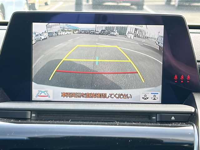 トヨタ クラウン ハイブリッド S Cパッケージ 茨城県 2018(平30)年 4.9万km ホワイトパールクリスタルシャイン 純正ナビ/　CD/DVD/フルセグTV/Bluetooth/トヨタセーフティセンス/レーダークルーズコントロール/レーンキープアシスト/衝突軽減ブレーキ/クリアランスソナー/先行車発進警報/ロードサインアシスト/ヘッドアップディスプレイ/ブラインドスポットモニター/オートハイビーム/電動パーキング/オートホールド/前席パワーシート/前席シートヒーター/ステアリングヒーター/ETC/パドルシフト/LEDライト/フォグランプ/フロアマット/ドアバイザー/純正アルミホイール