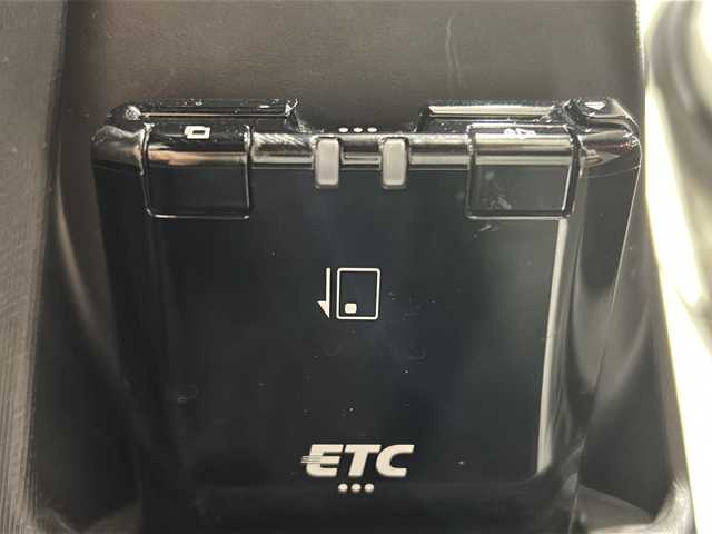 トヨタ アクア S 愛媛県 2014(平26)年 10.8万km スーパーホワイトⅡ ワンオーナー/バックカメラ/ドライブレコーダー/純正ナビ/ワンセグTV/Bluetooth/CD/リモコンキー/ETC/純正フロアマット