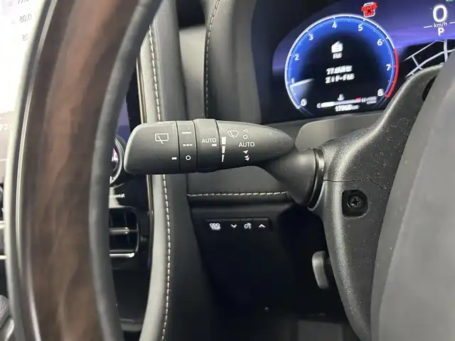 トヨタ アルファード Z 愛知県 2024(令6)年 1.8万km プラチナホワイトパールマイカ 純正14型ナビ（フルセグ、Bluetooth、HDMI、AppleCarplay)/13型有機ELフリップダウンモニター/トヨタチームメイト/左右独立サンルーフ/全方位カメラ/デジタルインナーミラー/BSM/HUD/ACC/置くだけ充電器/パーキングアシスト/両側パワスラドア/ETC2.0/360度ドライブレコーダー/パワーバックドア/パワーシート（D+N)/1・2列目シートヒーター、エアシート/衝突軽減ブレーキ/レーンキープアシスト/電子パーキング/オートホールド/USB/コーナーセンサー/LEDヘッドライト/オートハイビーム/オートライト/社外フロアマット/純正18インチAW/スマートキー/横滑り防止装置/三点エアバック