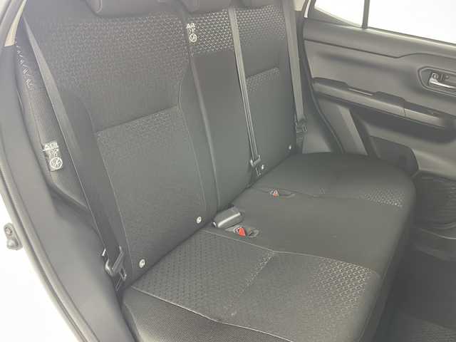 トヨタ ライズ Z 茨城県 2023(令5)年 2.1万km ブラックマイカメタリック/シャイニングホワイトパール 衝突軽減ブレーキ/SDナビ/全周囲カメラ/アダプティブクルーズコントロール/LEDオートライト/シートヒーター/純正フロアマット/純正17インチアルミホイール/オートブレーキホールド/スマートキー2本/ETC/禁煙車