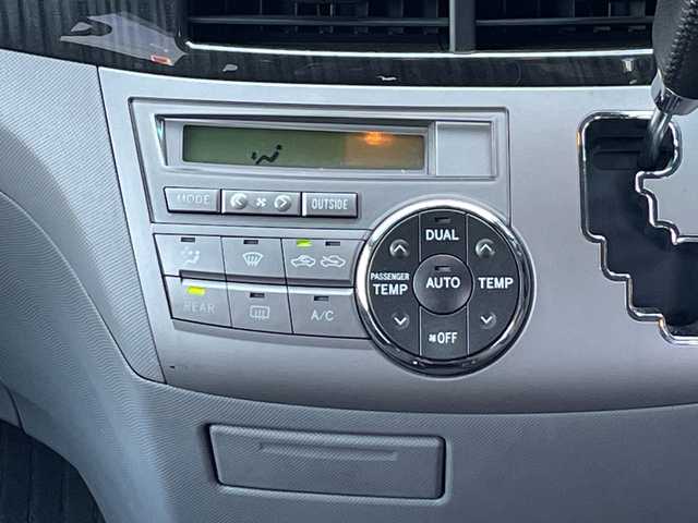 トヨタ エスティマ アエラス 愛知県 2006(平18)年 11万km ブラック /革巻きステア/ステアスイッチ/パワスラ/純正フロアマット/純正ドアバイザー/照明付きバニティミラー/HIDオートライト/フォグ/ETC/プッシュスタート/スマートキー