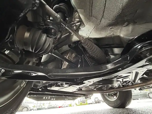 ダイハツ ミラ イース B SAⅢ 滋賀県 2020(令2)年 6万km スカイブルーメタリック ガソリン/2WD(FF)/CVT/７インチ社外ナビ【AVIC-RW503】/（FM/AM/CD/DVD/フルセグ/Bluetooth）/バックカメラ/ETC/スマートアシスト３/・衝突回避支援システム/・プリクラッシュブレーキアシスト	/・衝突警報機能/電動格納ミラー/アイドリングストップ/ハロゲンライト/ヘッドライトライトレベリング/リモコンキー/スペアキー/純正フロアマット/ドアバイザー