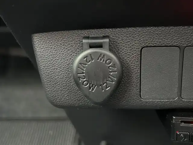 ダイハツ ミラ イース B SAⅢ 滋賀県 2020(令2)年 6万km スカイブルーメタリック ガソリン/2WD(FF)/CVT/７インチ社外ナビ【AVIC-RW503】/（FM/AM/CD/DVD/フルセグ/Bluetooth）/バックカメラ/ETC/スマートアシスト３/・衝突回避支援システム/・プリクラッシュブレーキアシスト	/・衝突警報機能/電動格納ミラー/アイドリングストップ/ハロゲンライト/ヘッドライトライトレベリング/リモコンキー/スペアキー/純正フロアマット/ドアバイザー