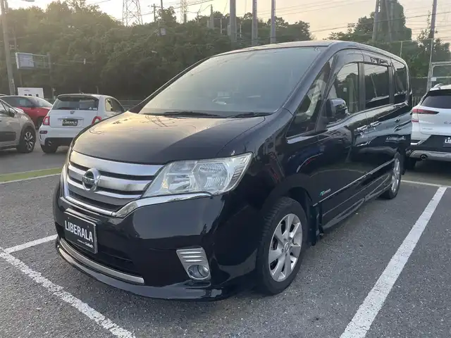 日産 セレナ ハイウェイS G Sハイブリッド 大阪府 2013(平25)年 13.4万km 黒 両側Pスラ/バックカメラ/ETC/HID/Pスタート