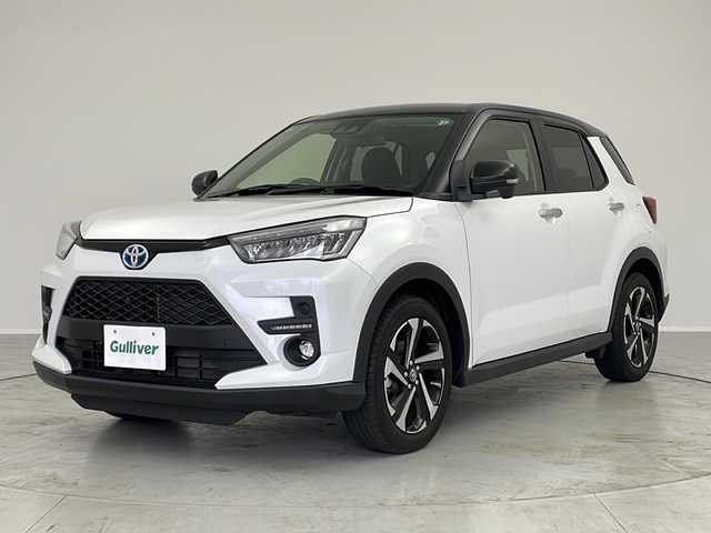 トヨタ ライズ 茨城県 2023(令5)年 2.3万km ブラックマイカメタリック/シャイニングホワイトパール ＳＤナビ　全周囲カメラ　シートヒーター　アダプティブクルーズコントロール　衝突軽減ブレーキ　純正フロアマット　純正１７インチアルミホイール　ＬＥＤライト　ステアリングスイッチ　オートブレーキホールド