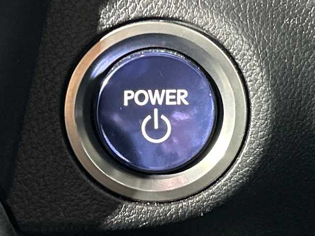 レクサス ＥＳ 300h Fスポーツ 神奈川県 2018(平30)年 2.3万km ホワイトノーヴァガラスフレーク ムーンルーフ/純正ナビゲーション/フルセグ　Bluetooth　CD DVD　SD　AUX　USB　Miracast/ハンズフリーパワートランクグリッド/ヘッドアップディスプレイ/デジタルインナーミラー/ブラインドスポットモニター/パーキングサポートブレーキ/セーフティシステムプラス/プリクラッシュセーフティ/レーントレーシングアシスト/アダブティブハイビームシステム/レーダークルーズコントロール/ロードサインアシスト/革巻きステアリング/ステアリングスイッチ/ステアリングヒーター/パドルシフト/合皮スポーツシート/前席パワーシート/シートヒーター/ベンチレーション/運転席ポジションメモリー/リア電動サンシェード/社外前方ドライブレコーダー/純正ビルトインETC2.0/電動パーキングブレーキ/オートブレーキホールド/プッシュスタート/スマートキー/純正リアスポイラー/純正19インチアルミホイール/3眼フルLEDヘッドランプ/オートライト/フロントフォグランプ