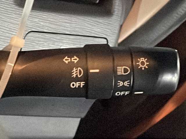 スバル ステラ カスタム R 福島県 2011(平23)年 12.5万km スパークリングオレンジメタリック メモリナビ　ＴＶ　ＥＴＣ　スペアキー　電格ミラー　純正フロアマット　純正ドアバイザー　社外１４インチＡＷ　プッシュスタート　スマートキー　ＨＩＤヘッドライト　フォグランプ　盗難防止システム　ＡＡＣ　