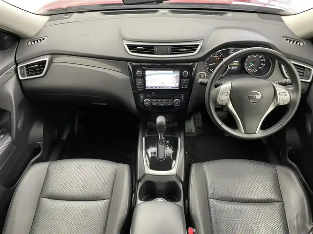 日産 エクストレイル 20Xtt エマージェンシーブレーキ 群馬県 2016(平28)年 5.7万km バーニングレッド 純正7インチナビ　アラウンドビューモニター　クルーズコントロール　HIDオートライト　シートヒーター　純正18インチアルミホイール　ステアリングリモコン　ダウンヒルアシスト　スマートキー　ETC　禁煙