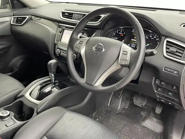 日産 エクストレイル 20Xtt エマージェンシーブレーキ 群馬県 2016(平28)年 5.7万km バーニングレッド 純正7インチナビ　アラウンドビューモニター　クルーズコントロール　HIDオートライト　シートヒーター　純正18インチアルミホイール　ステアリングリモコン　ダウンヒルアシスト　スマートキー　ETC　禁煙