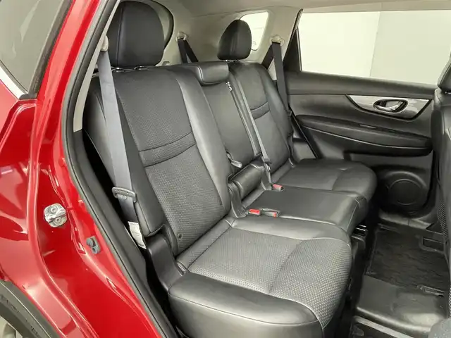 日産 エクストレイル 20Xtt エマージェンシーブレーキ 群馬県 2016(平28)年 5.7万km バーニングレッド 純正7インチナビ　アラウンドビューモニター　クルーズコントロール　HIDオートライト　シートヒーター　純正18インチアルミホイール　ステアリングリモコン　ダウンヒルアシスト　スマートキー　ETC　禁煙