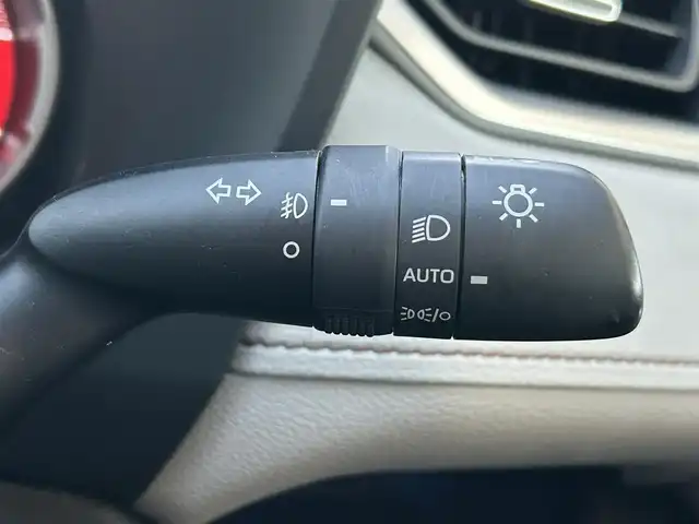 トヨタ ＲＡＶ４ G 岩手県 2021(令3)年 2.4万km ホワイトパールクリスタルシャイン ４ＷＤ　/純正9型ナビ　/(フルセグTV、BT。Miracast)/レーダークルコン　/白革シート　/ＥＴＣ　/バックカメラ　/サイドカメラ/全方位モニター　/ＴＶキャンセラー　/社外ドラレコ　/運転席パワーシート/前席シートヒーター　/シートメモリ/ステアリングヒーター　/電動リアゲート　/オートハイビーム/純正AW冬タイヤセット有/フロアゴムマット/革巻きステアリング/12V/120Wソケット/衝突軽減装置/USB×5/横滑り防止装置/スマートキー×2/保証書 取説