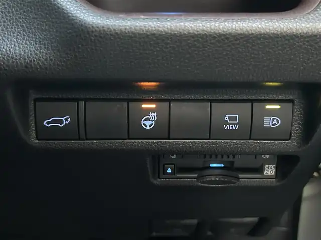 トヨタ ＲＡＶ４ G 岩手県 2021(令3)年 2.4万km ホワイトパールクリスタルシャイン ４ＷＤ　/純正9型ナビ　/(フルセグTV、BT。Miracast)/レーダークルコン　/白革シート　/ＥＴＣ　/バックカメラ　/サイドカメラ/全方位モニター　/ＴＶキャンセラー　/社外ドラレコ　/運転席パワーシート/前席シートヒーター　/シートメモリ/ステアリングヒーター　/電動リアゲート　/オートハイビーム/純正AW冬タイヤセット有/フロアゴムマット/革巻きステアリング/12V/120Wソケット/衝突軽減装置/USB×5/横滑り防止装置/スマートキー×2/保証書 取説