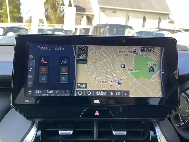 トヨタ ハリアー Z レザーパッケージ 三重県 2020(令2)年 5.6万km ホワイトパールクリスタルシャイン 調光パノラマルーフ/寒冷地仕様（デアイザー/リアフォグランプ）/パノラミックビューモニター/デジタルインナーミラー(前後方録画機能付)/JBLプレミアムサウンドシステム（9スピーカー）/TコネクトSDナビゲーションシステム(12.3インチディスプレイ)（Bluetooth/AppleCarPlay/AndroidAuto/AM/FM/USB/AUX/地デジTV）/ETC2.0/セーフティセンス（プリクラッシュセーフティ/レーントレーシングアシスト/レーダークルーズコントロール/アダプティプハイビームアシスト/ロードサインアシスト）/ブラインドスポットモニター/パーキングサポートブレーキ（前後方静止物/後方接近車両）/ハンズフリーパワーバックドア/ステアリングヒーター/パワーシート（運転席ポジションメモリー付/助手席）/ベンチレーション付快適温熱シート（運転席/助手席）/ダークグレーステッチ入ブラック革シート/プロジェクター式LEDヘッドランプ/デイタイムランニングランプ/ボディ同色ミラー（電動オート格納機能/ヒーター/ウインカー/足元照明付）/雨滴感応式フロントワイパー/スマートエントリー/プッシュスタート/スペアキー