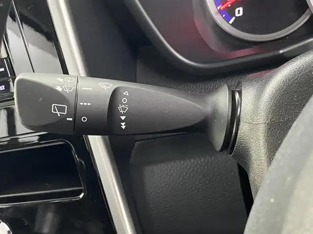 トヨタ タンク カスタムG 福井県 2019(令1)年 0.7万km レーザーブルークリスタルシャイン 両側パワースライドドア /社外SDナビ　型式：CN-RE05WD/（フルセグTV CD DVD BT）/バックカメラ/ビルトイン ETC/前後ドラレコ/クルーズコントロール/衝突被害軽減ブレーキ/オートマチックハイビーム/LEDオートヘッドライト/フォグライト /コーナーセンサー /ステアリングリモコン/革巻きステアリング/保証書 取説