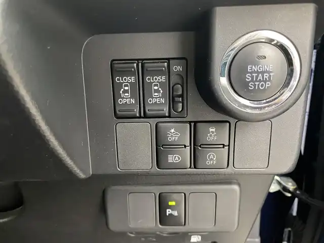 トヨタ タンク カスタムG 福井県 2019(令1)年 0.7万km レーザーブルークリスタルシャイン 両側パワースライドドア /社外SDナビ　型式：CN-RE05WD/（フルセグTV CD DVD BT）/バックカメラ/ビルトイン ETC/前後ドラレコ/クルーズコントロール/衝突被害軽減ブレーキ/オートマチックハイビーム/LEDオートヘッドライト/フォグライト /コーナーセンサー /ステアリングリモコン/革巻きステアリング/保証書 取説