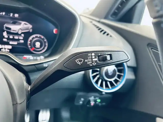 アウディ アウディ ＴＴクーペ Sラインコンペティションプラス 大阪府 2022(令4)年 0.9万km 青 50台限定車/ワンオーナー/バーチャルコックピット/純正ナビ/バックカメラ/マトリクスLED/純正19インチAW/ETC/ドラレコ/サイドアシスト/ハーフレザー/パワーシート/シートヒーター