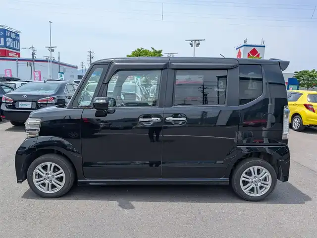 ホンダ Ｎ ＢＯＸ カスタム G Lパッケージ 福井県 2012(平24)年 13.1万km クリスタルブラックパール ４WD/純正14インチAW/キセノンヘッドライト/Fフォグ/片側パワースライドドア/バックカメラ/純正SDナビ（CD/DVD/BT/USB/iPod）/フルセグテレビ/横滑り防止装置/盗難防止装置/アイドリングストップ/純正フロアマット/スマートキー/ダブルエアバッグ